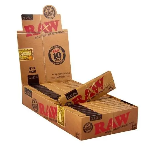 RAW Classic 1¼ – Caja 24 Paquetes (50 hojas c/u)